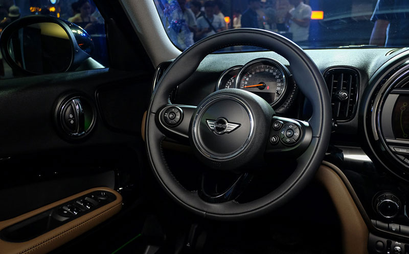 Mini Countryman 2018 giá từ 1,749 tỷ đồng tại Việt Nam